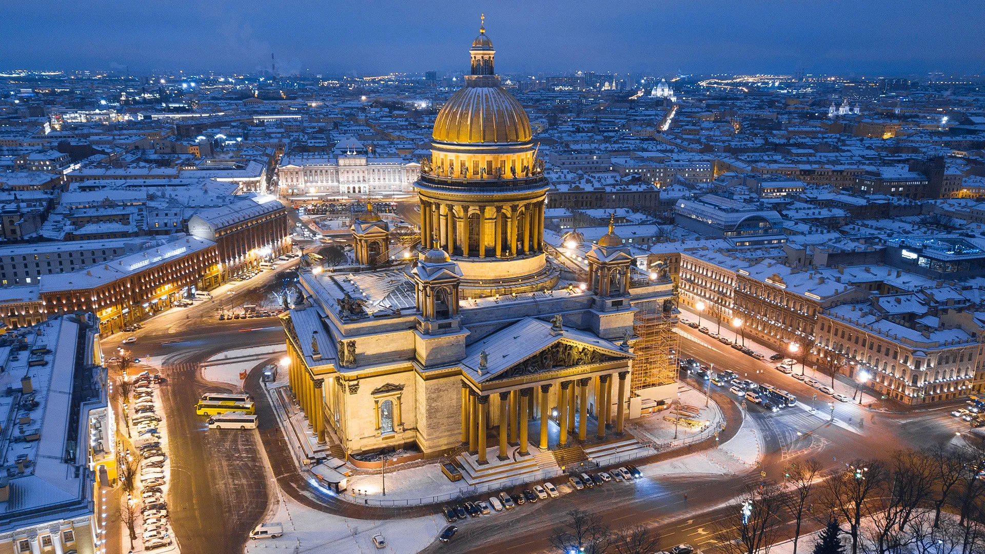ST. PETERSBURG & MOSKOVA Pegasus Hava Yolları ile 5 Gece
