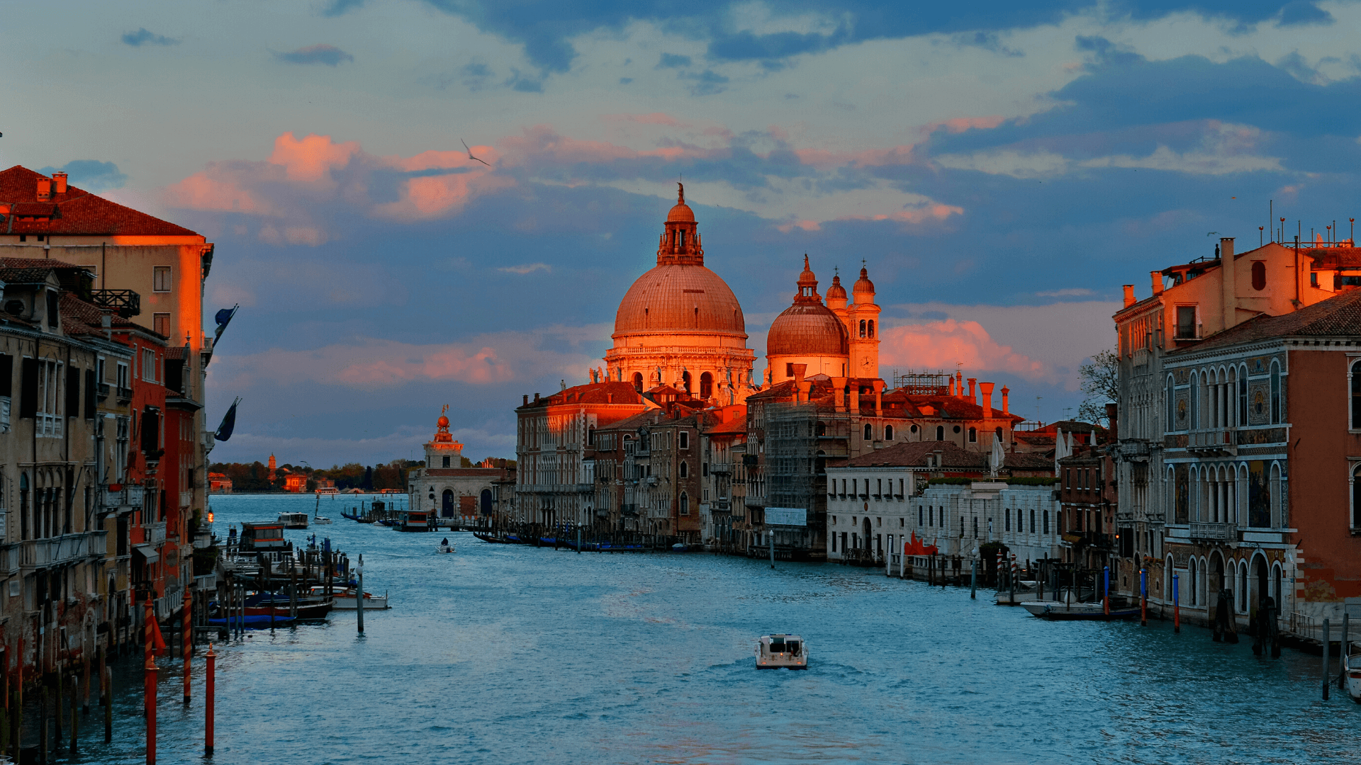 Comfort İtalya Turu Türk Hava Yolları ile 7 Gece Ekstra Turlar Dahil VCE-FCO