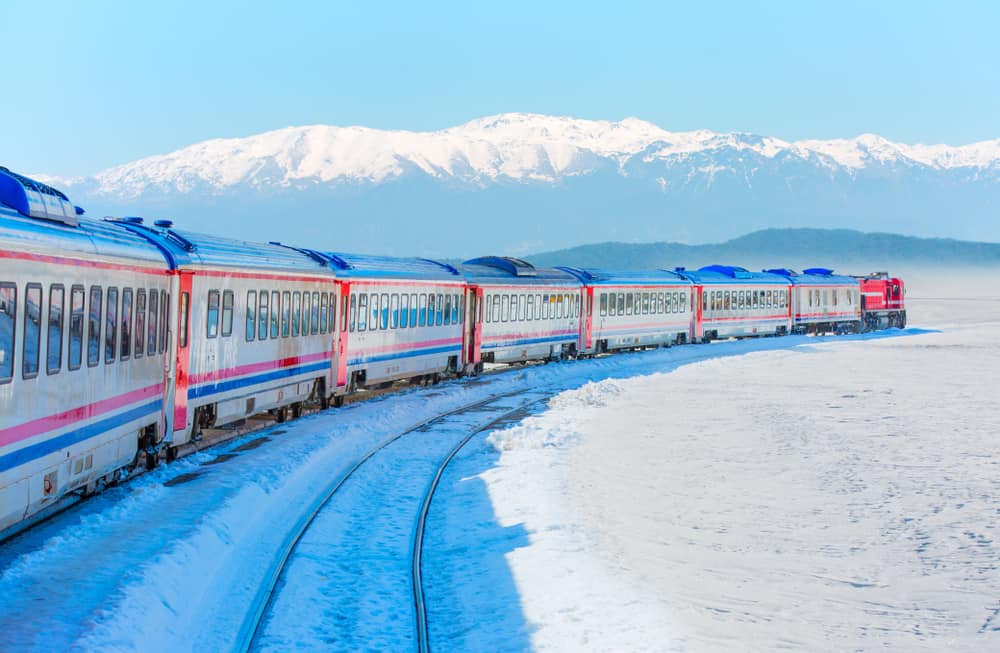 İstanbul'dan Turistik Doğu Ekspresi İle Kars Erzurum Turu (Tren Gidiş Uçak Dönüş)