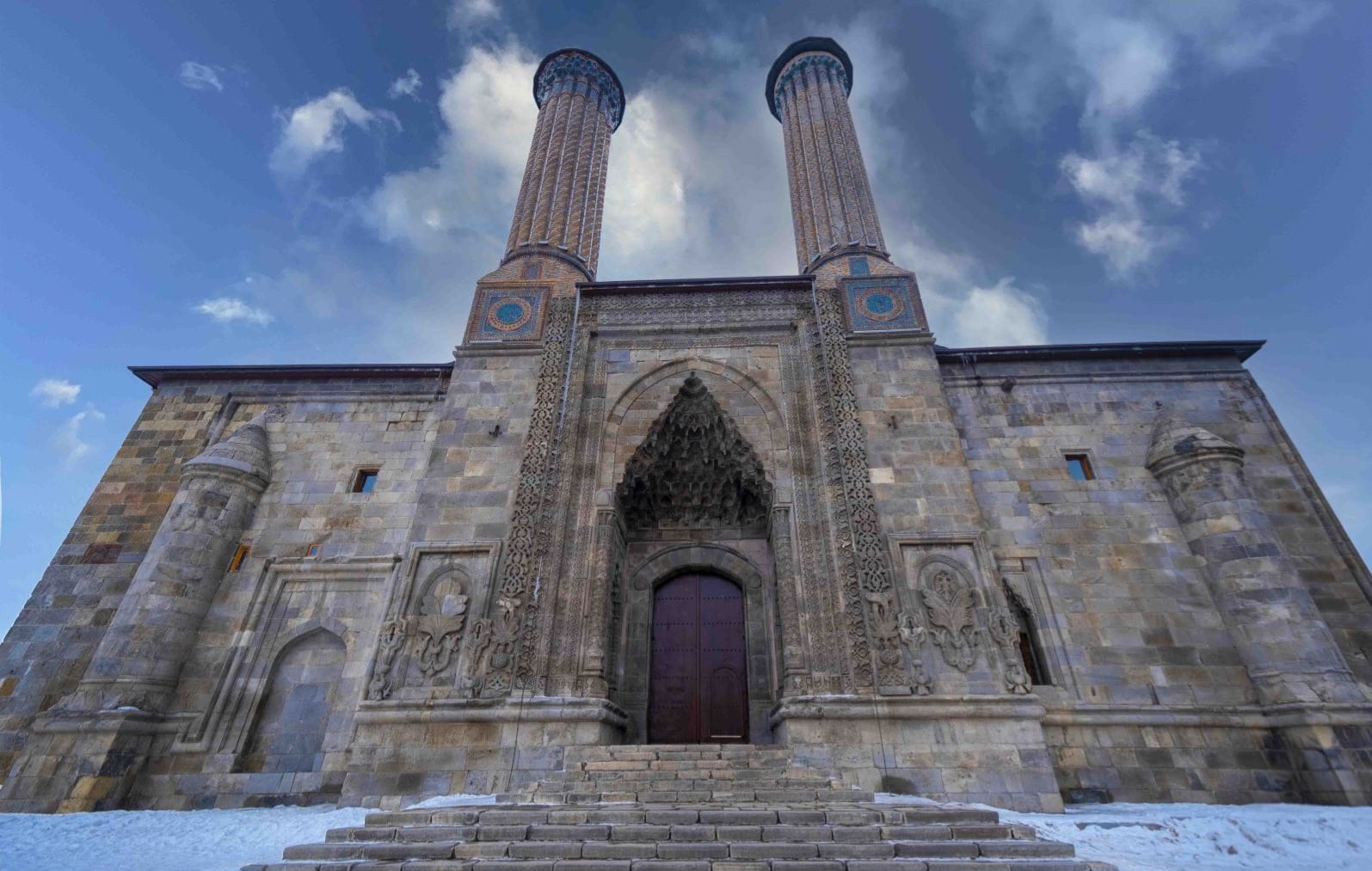 Elegance Kemaliye, Erzurum, Kars, Doğubayazıt, Van Turu