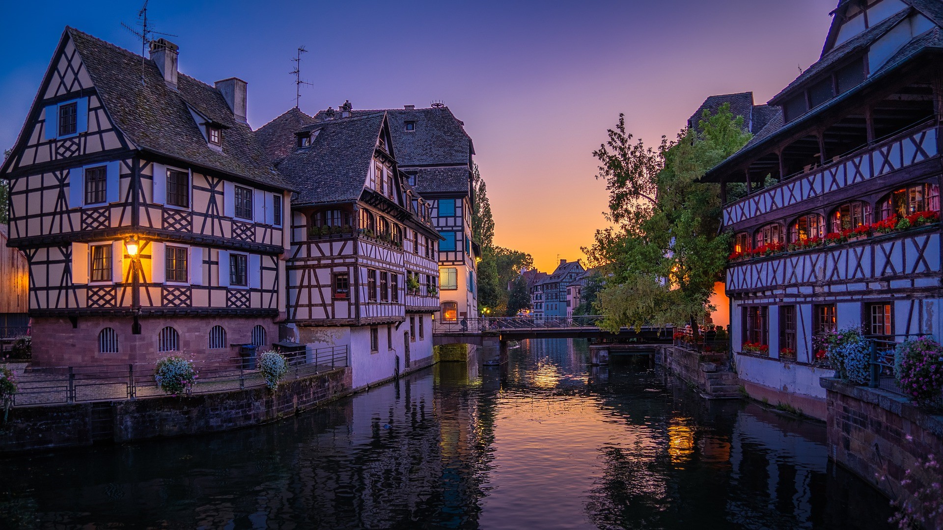 ELEGANT BENELUX & PARIS & ALSACE Türk Hava Yolları ile 7 Gece