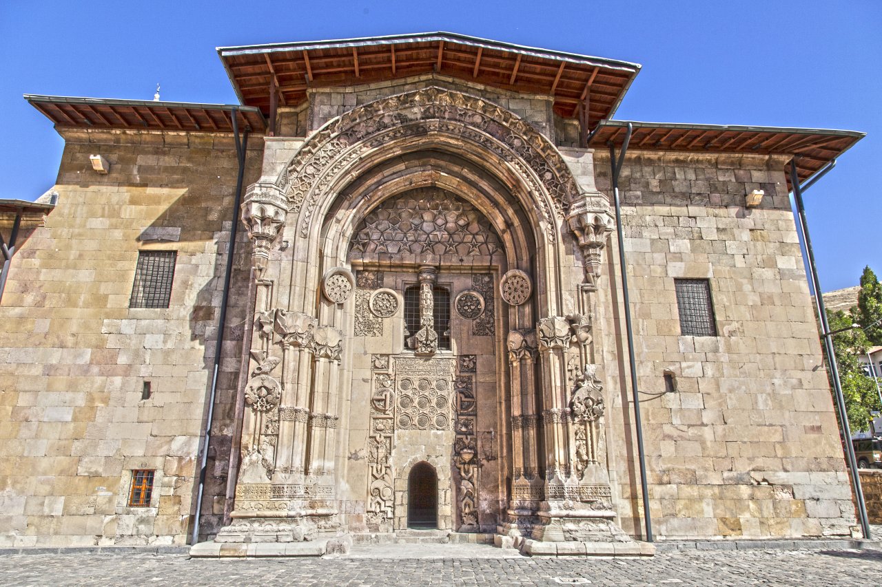 Elegance Kemaliye, Erzurum, Kars, Doğubayazıt, Van Turu