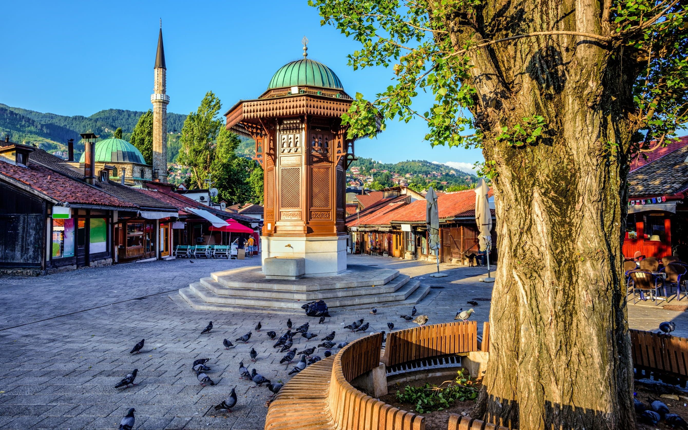 Otobüslü Balkan Masalı (7 Gece - Tüm Çevre Gezileri ve Ekstra Turlar Dahil - Selanik Konaklama Farkıyla) İzmir Hareketli - 2027 Dönemi